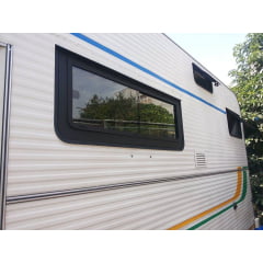Janela Basculante MAXIAR em Vidro para Trailers e Motor-Homes - FINESTRA - TESTE