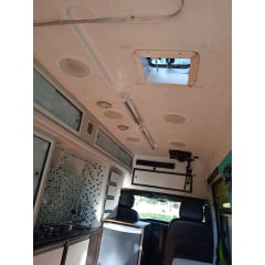 Claraboia para trailer e motor-home - FINESTRA
